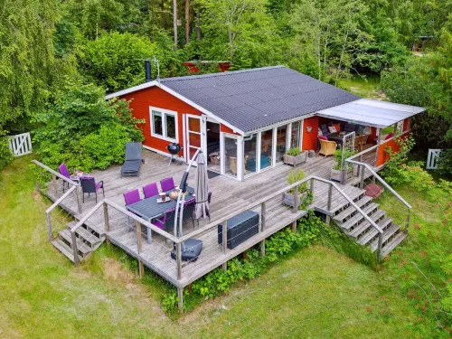 "Lovisa" - 7km from the sea
