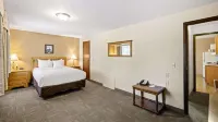 Clarion Hotel & Suites Fairbanks Near Ft Wainwright