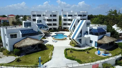Beachfront Puerto Morelos Condo, Ground Floor, Pool, Rooftop Views, Walk to Town