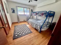 Charming 3-bedroom house with AC, WiFi in lovely Lilburn Hotels in Mountain Park