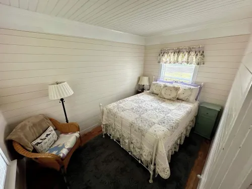 Warm Springs Retreat Hotels in Meriwether County