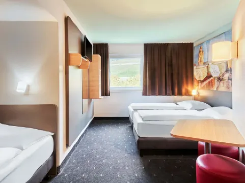 B&B HOTEL Würzburg-City Отели в г. Вюрцбург
