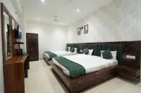 Hotel Hari Kripa Dham Near Prem Mandir