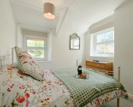 Holiday Home in Tywardreath near Par Beach Hotels in Par