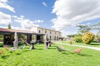 Domaine du Vieux Porche Hotels in Chauvigny