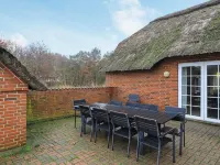 10 person holiday home in Ulfborg-By Traum - piscina
