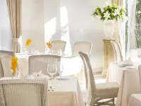 Hotel Holistic Resort - servizio colazione