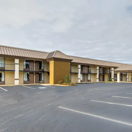 Quality Inn Forest City