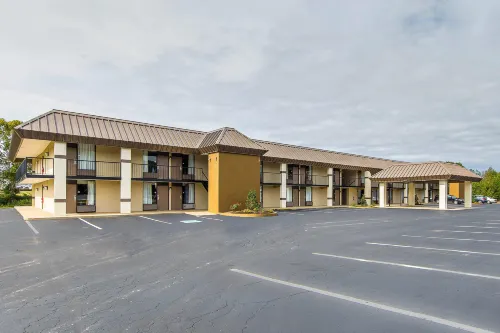 Quality Inn Forest City