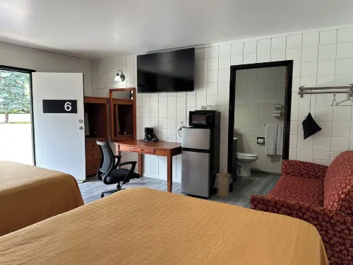 Skyview Motel - Prairie du Sac Hotels in Lake Wisconsin