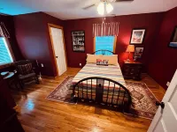 Hartselle Guest House in the ❤️ of North Alabama-walking distance to downtown