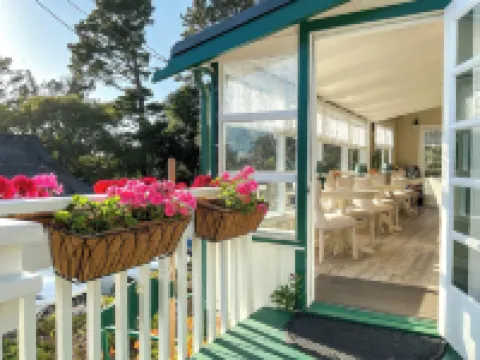 Carmel Green Lantern Inn