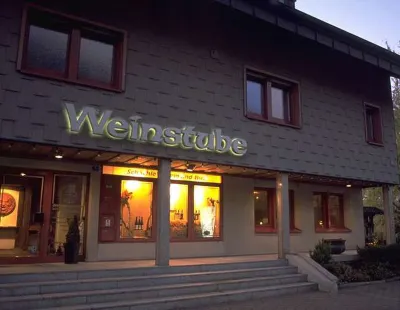 Hotel Weinstube Hotels in 