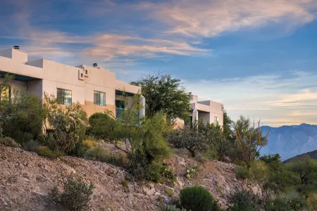 Starr Pass Golf Suites Отели в г. Таксон