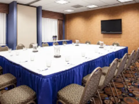 科拉爾維爾智選假日套房酒店 科拉爾維爾酒店