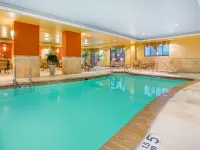 Holiday Inn Express & Suites BLOOMINGTON by IHG Hotels in Bloomington
