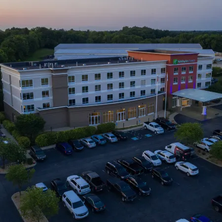 Holiday Inn Express LEXINGTON NORTH-GEORGETOWN by IHG