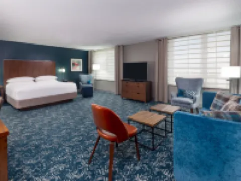 Four Points by Sheraton Huntsville Airport ハンツビルのホテル