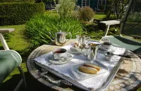 샤토 드 몽트뢰유 셍-미쉘-쑤-부와 호텔