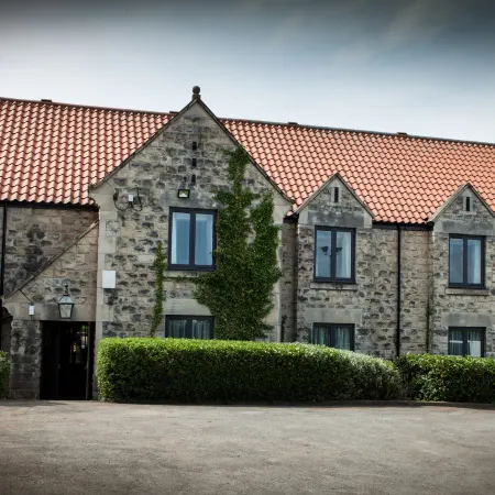 The Red Lion Inn by Chef & Brewer Collection