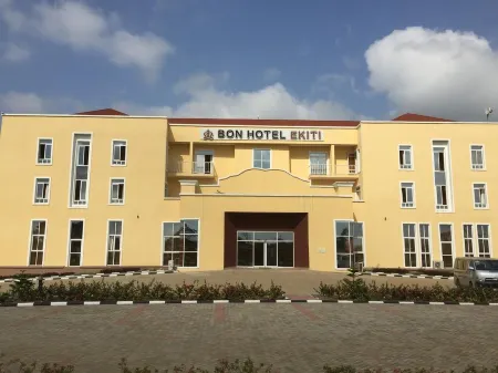BON HOTEL EKITI Отели в г. Адо-Экити