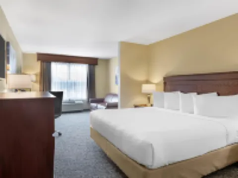 ベスト ウエスタン プラス フレデリクトン ホテル & スイーツ フレデリクトンのホテル