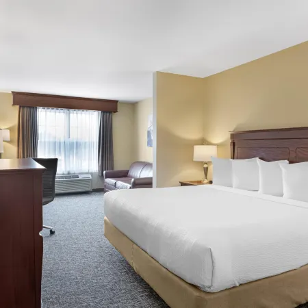 Best Western Plus Fredericton Hotel Suites
