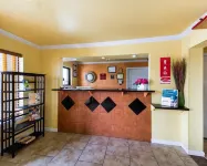 Econo Lodge Inn & Suites Downtown Northeast Near Fort Sam Houston