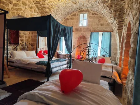 Beyzade KONAĞI Hotel Отели в г. Мардин