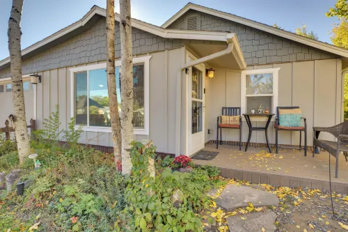 2 Mi to Dtwn: Grand Junction Home w/ Hot Tub - ห้องครัว