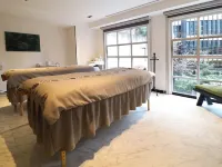 St Isidro Suites Corporate Housing Spa & Wellness Center Hotels near Lomas de Chapultepec