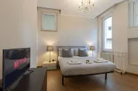 [Elegant Lawn Escape 1] Your Gateway to Florence