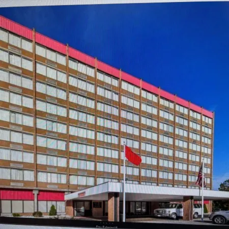 Albany Plaza Hotel