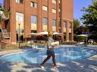 都靈科爾索朱利奧凱薩諾富特飯店