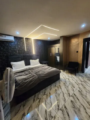 The Milton Apartment Hotels in 