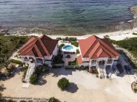 SAND Luxurious Tranquility on a Private Beach In A Protected Marine Environment Các khách sạn ở East End