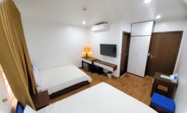 Cat Ba Charm Island Hotel