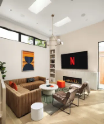 Eastside Lux Group  W Pool near Downtown