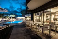 Garden City Resort - مسبح