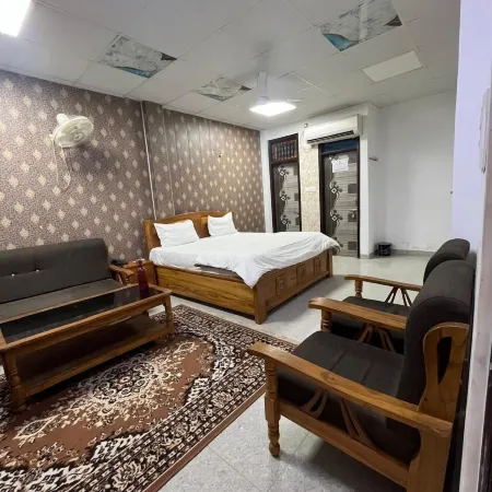 Staylo Masterprice Inn