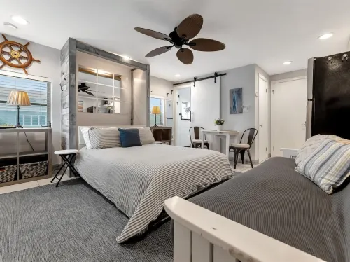 Beach 2 blocks away! Heated Pool, Waterview Suite! - Condos