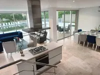 RESORT FRENTE AL MAR