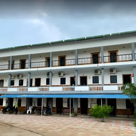 Vasant Vihar Resort