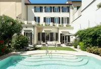 Luxury Villa Manin Viareggio | Una Esperienze - Homestays