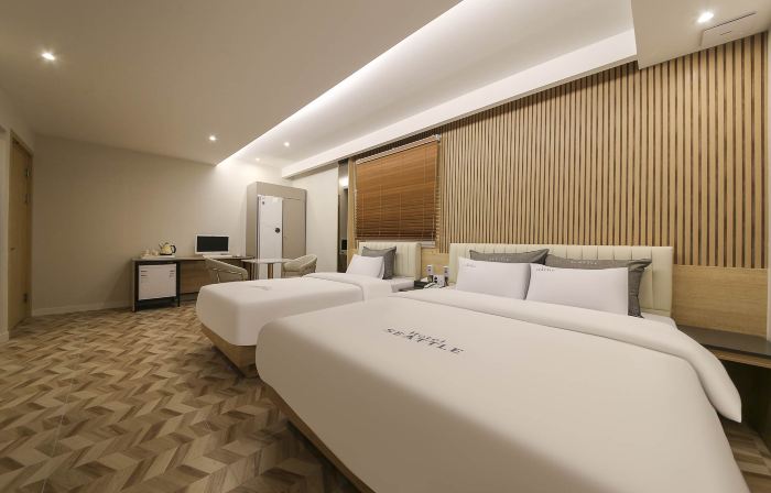 Muan Hotel Seattle