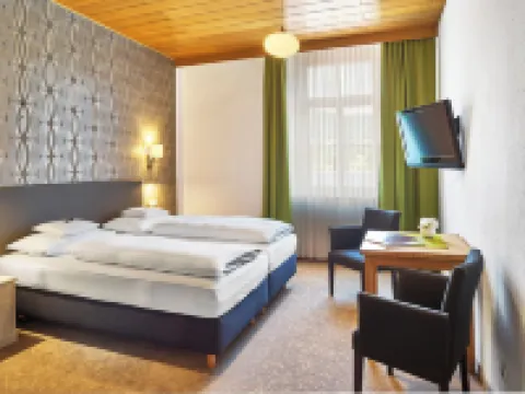 Hotel Zur Post Hotels in Lam