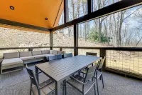 Screened Porch and Yard Mountain Home by Hiking! - Gym