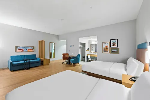 Hampton Inn & Suites Lancaster