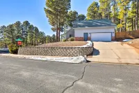 1 Mi to Nau: High-Country Home w/ Gorgeous Views! - บังกะโล