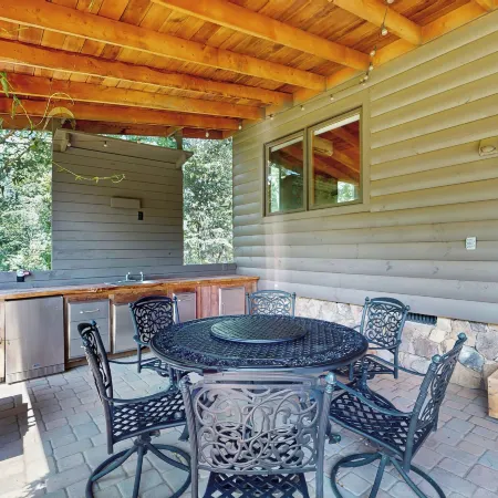 Georgia Mtn Cabin w/ Hot Tub Near Cloudland Canyon